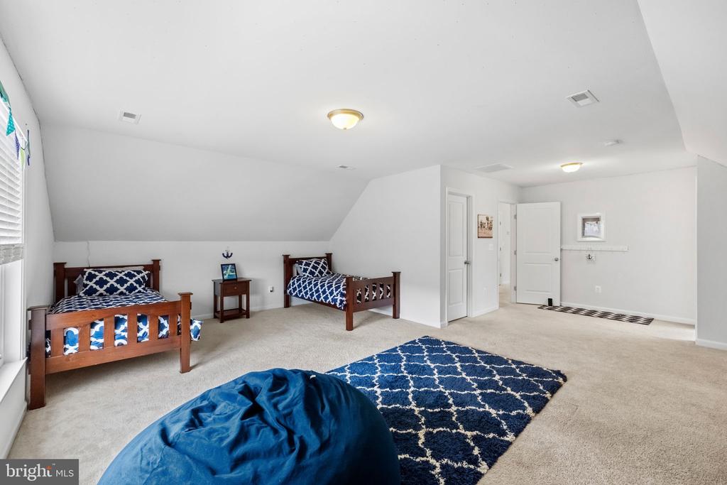 16010 HARRISON WAY