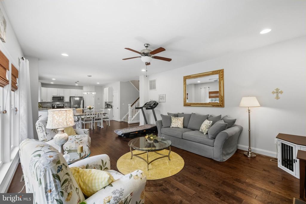 16010 HARRISON WAY