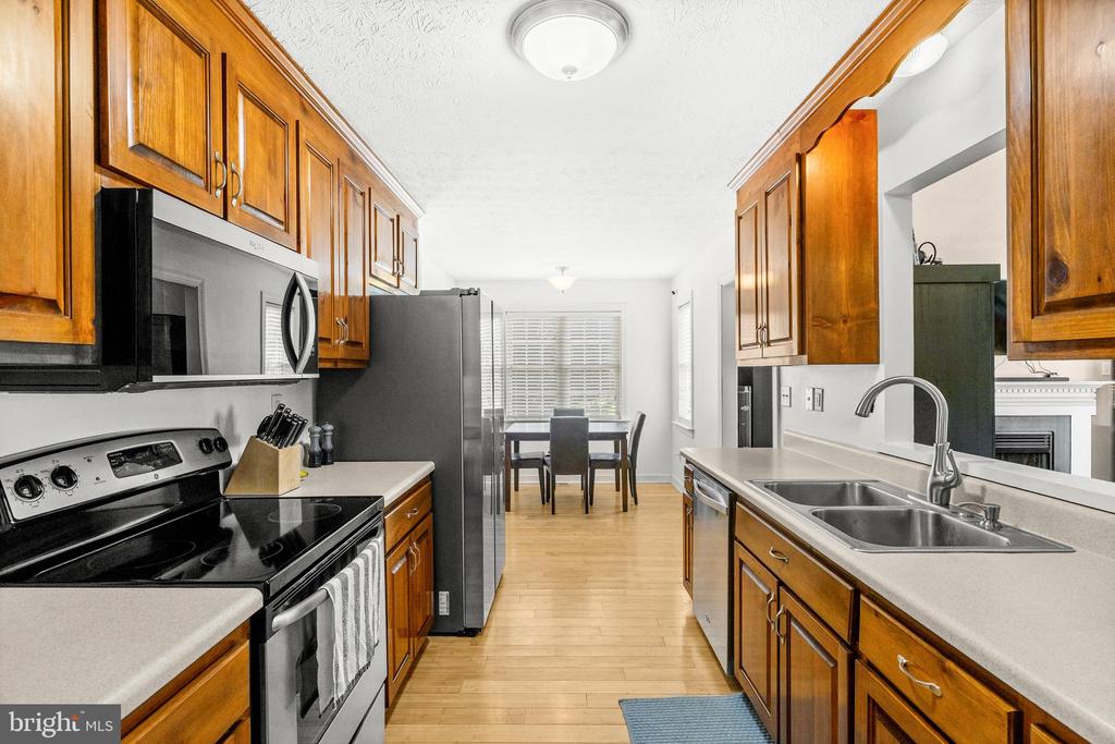 151 DEEP LANDING ROAD