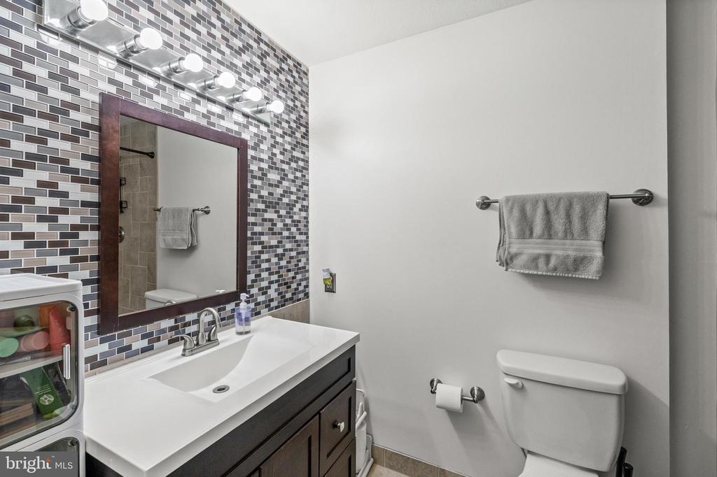 151 DEEP LANDING ROAD
