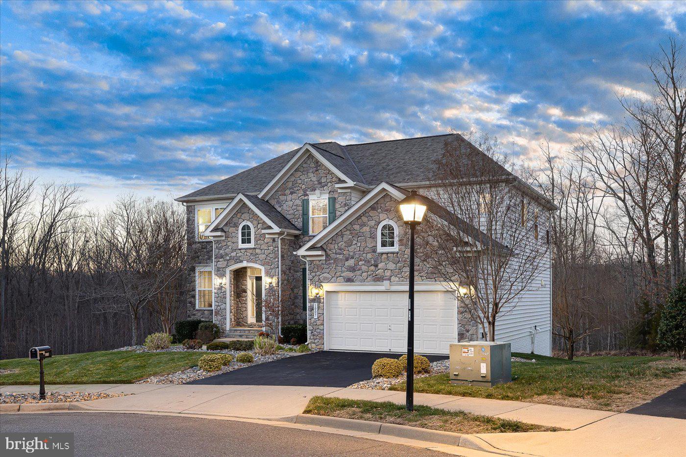 1007 Notting Way