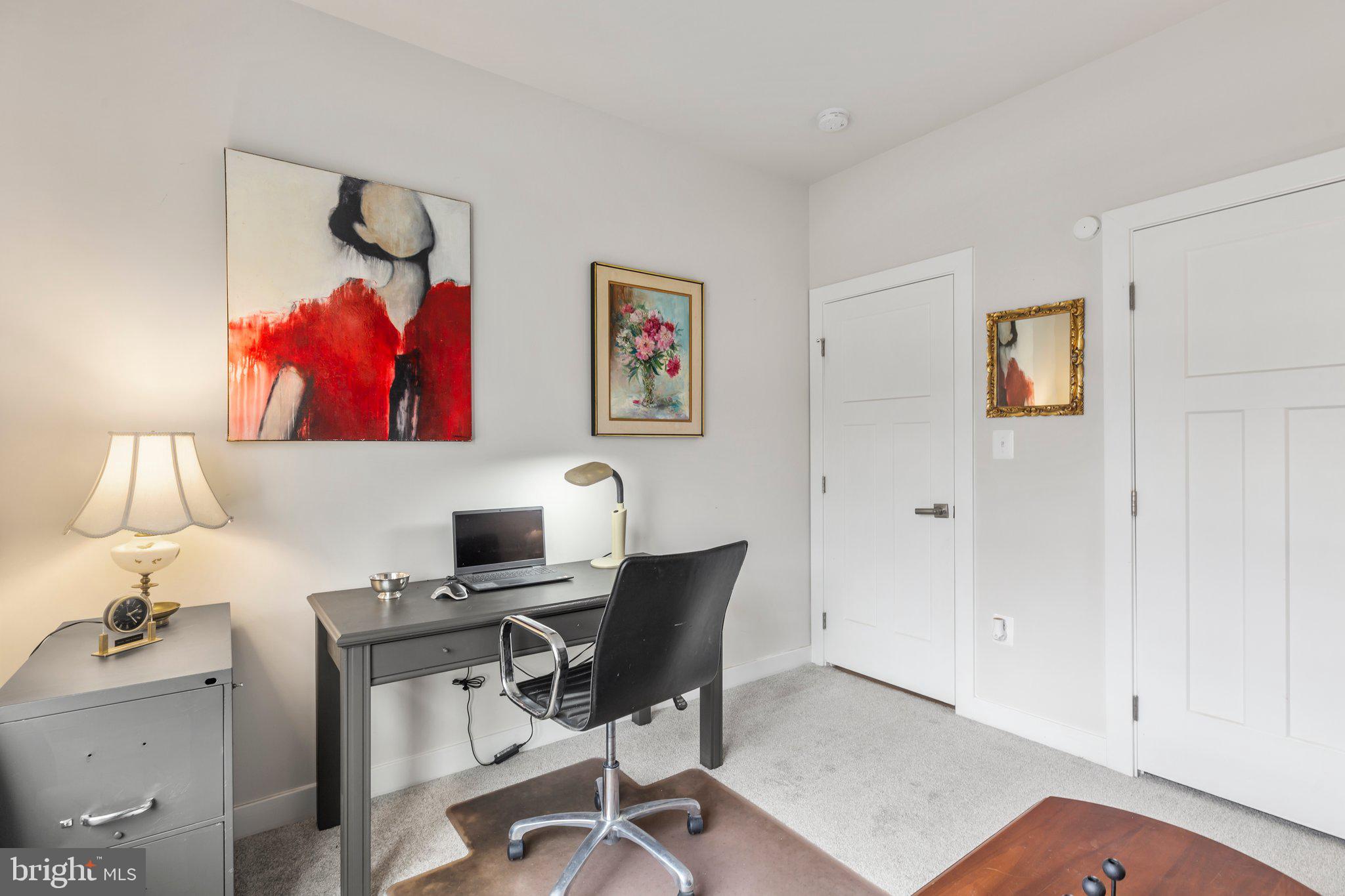 1601 Rampart Drive