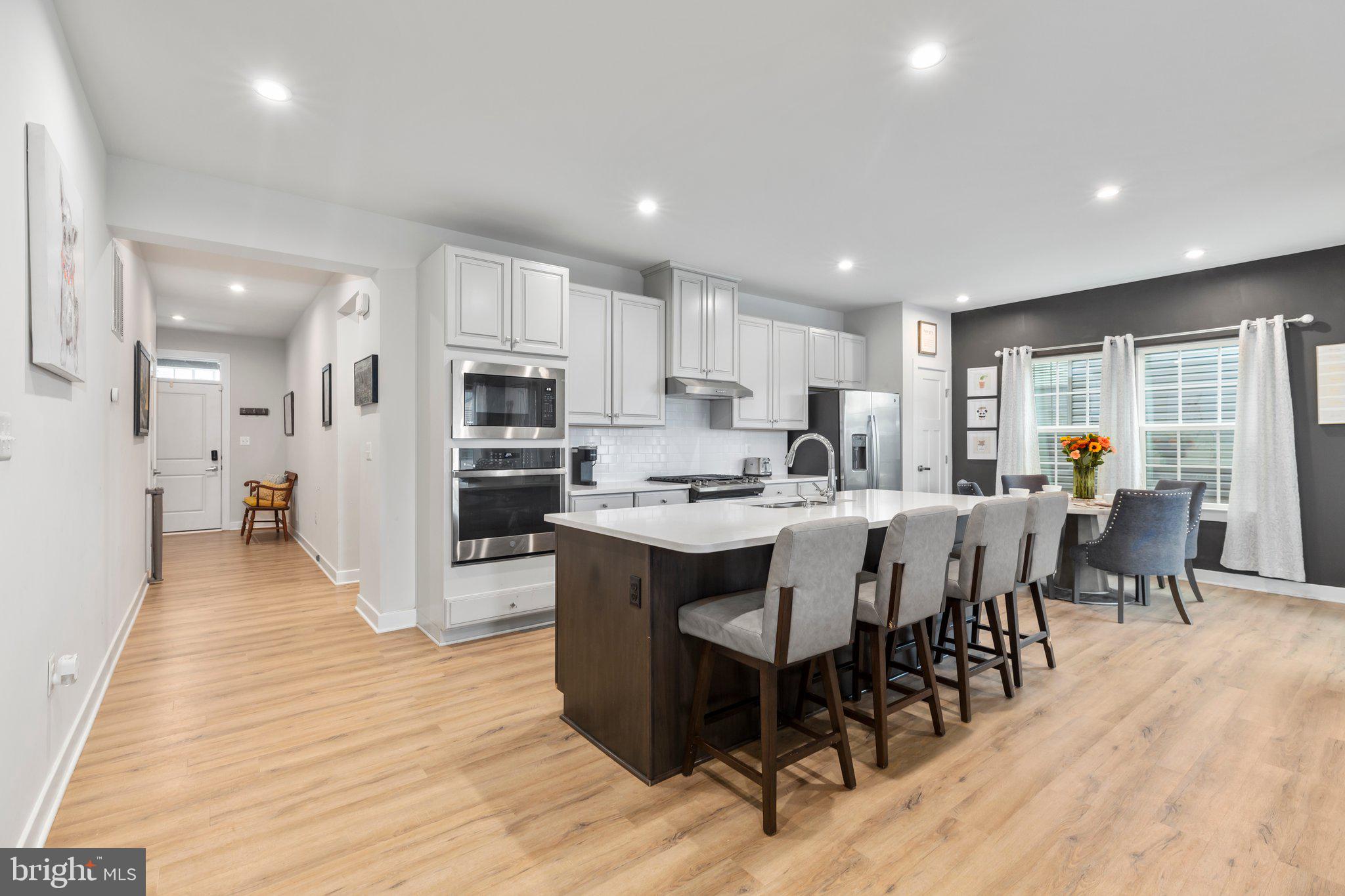 1601 Rampart Drive