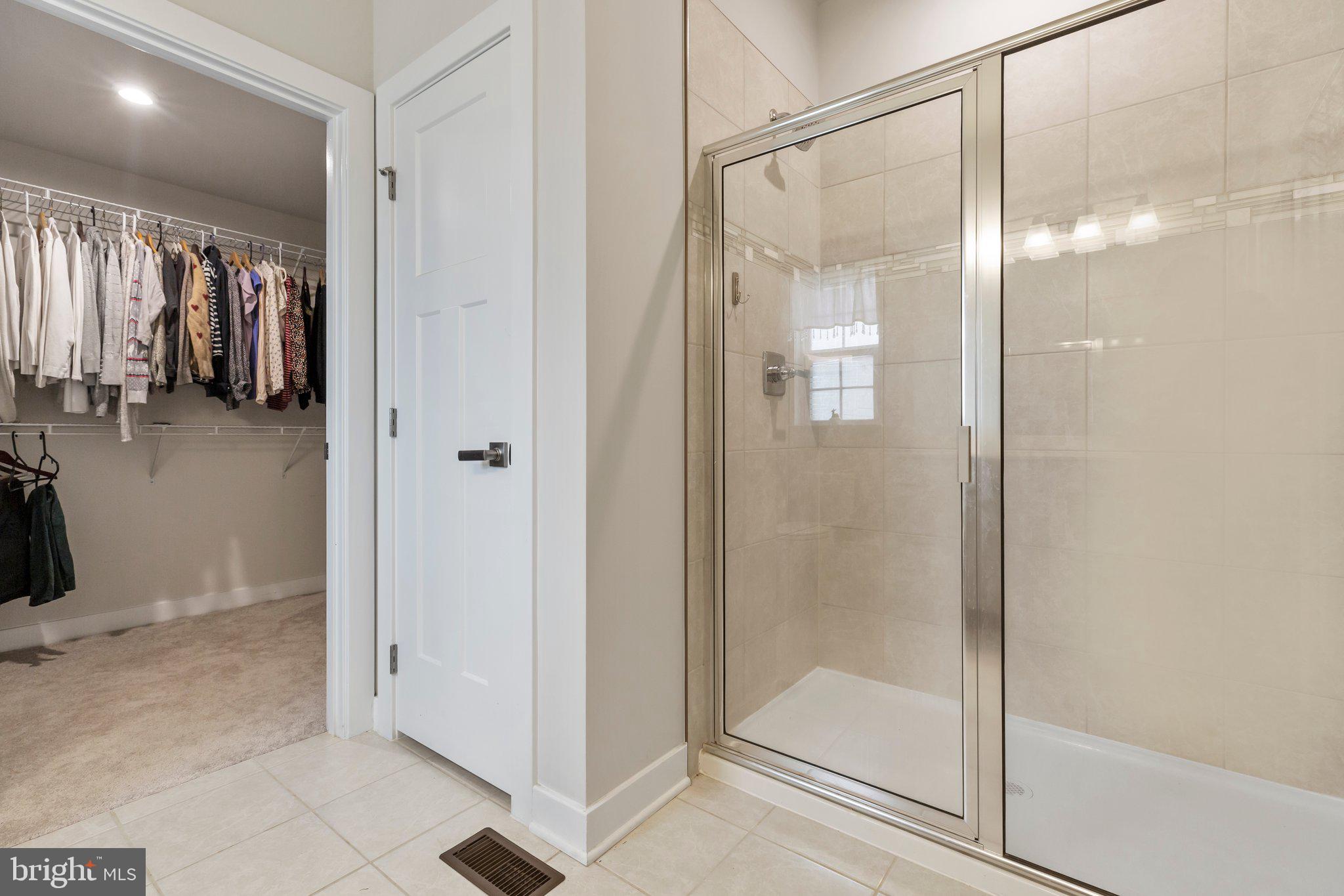 1601 Rampart Drive