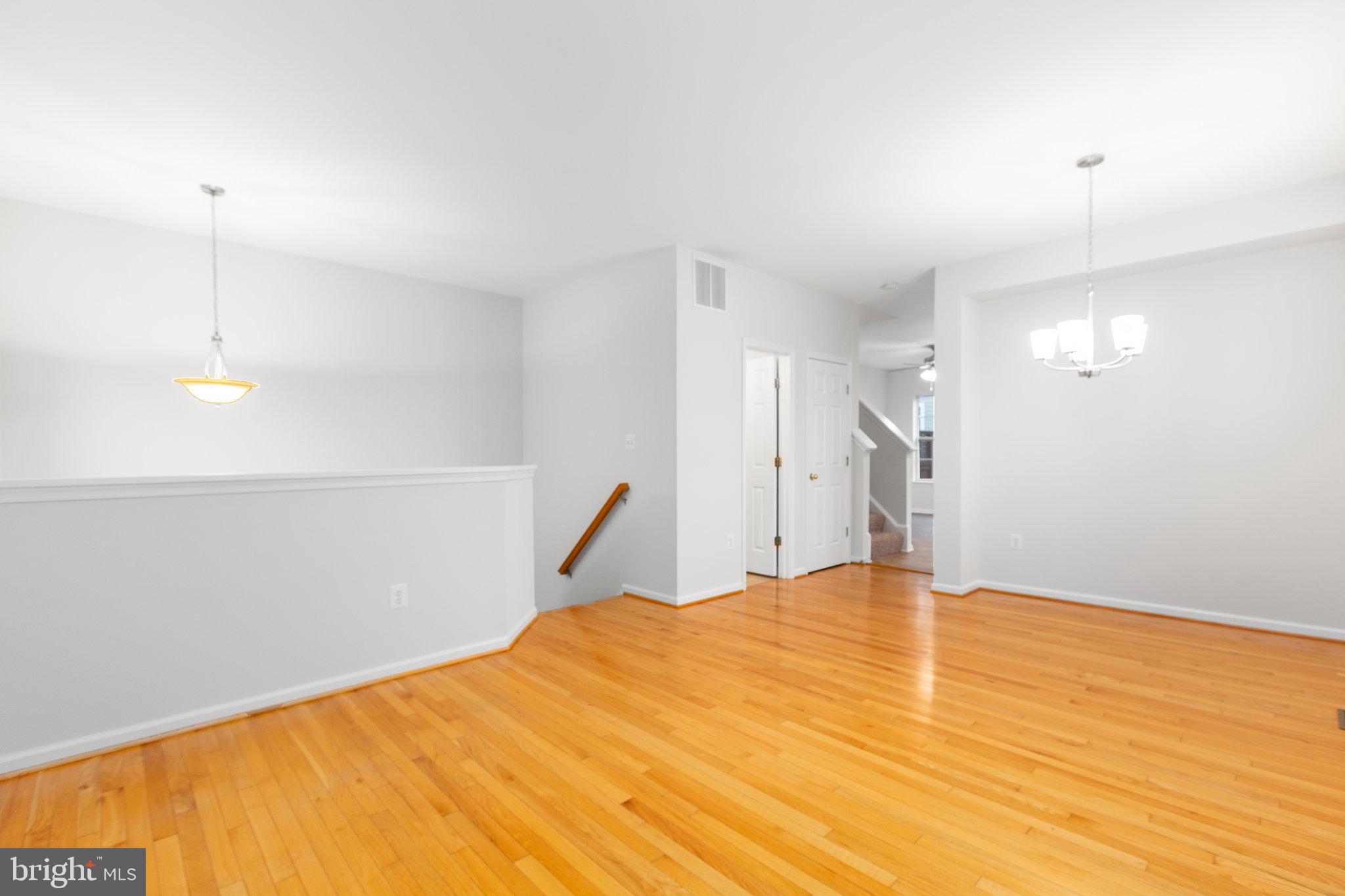 1412 Saunders Dr