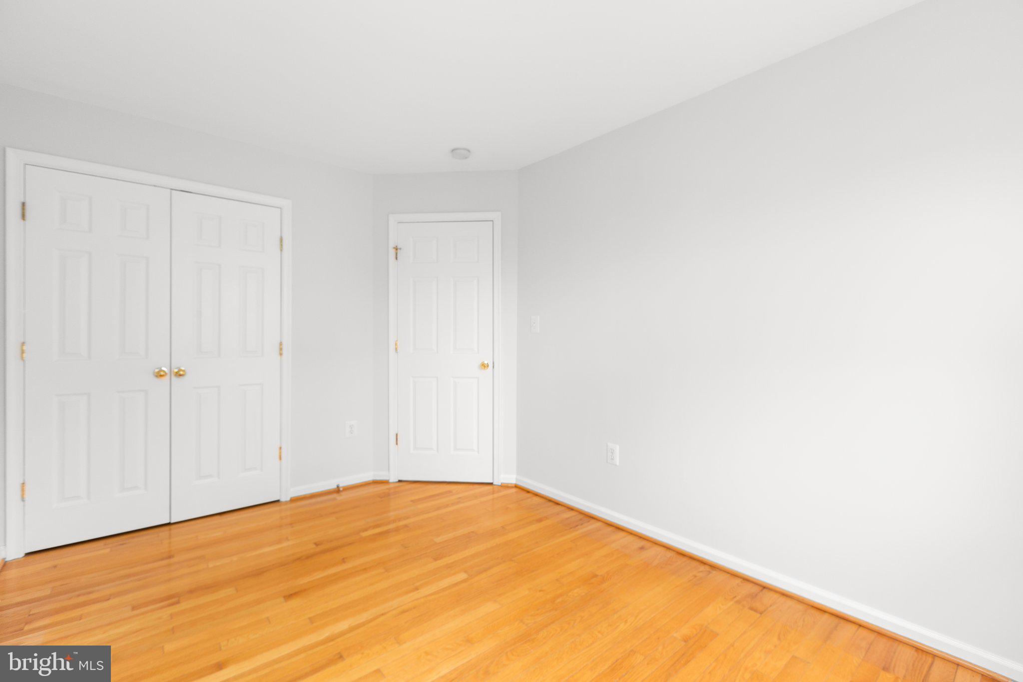 1412 Saunders Dr