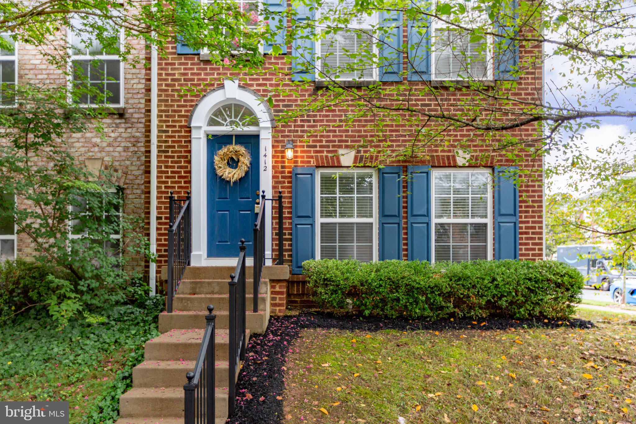1412 Saunders Dr