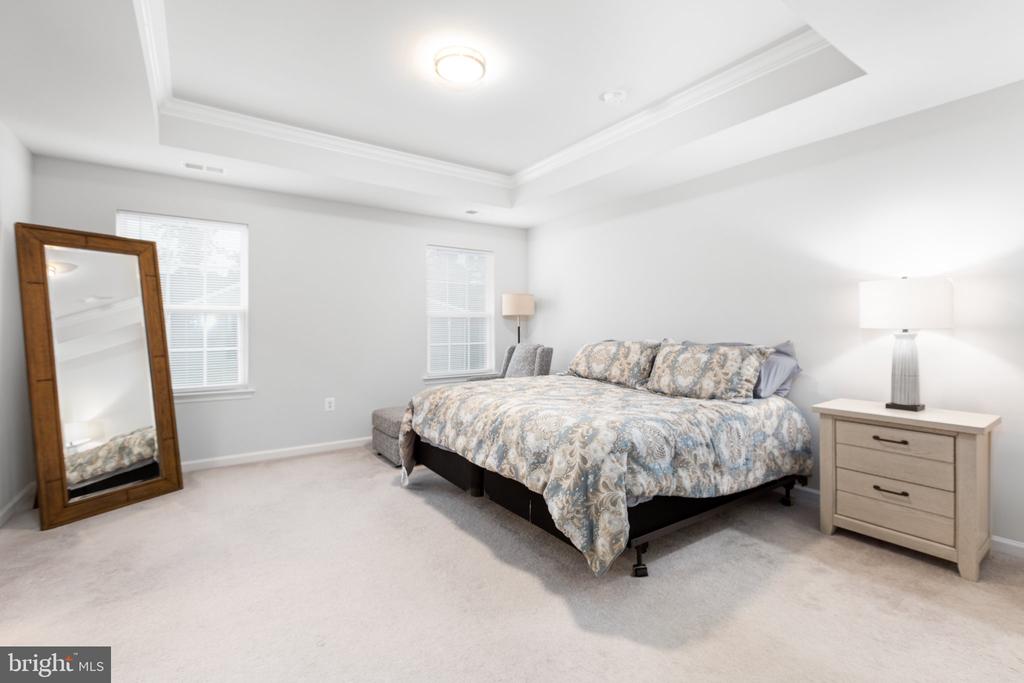 1136 Dovetail Cir