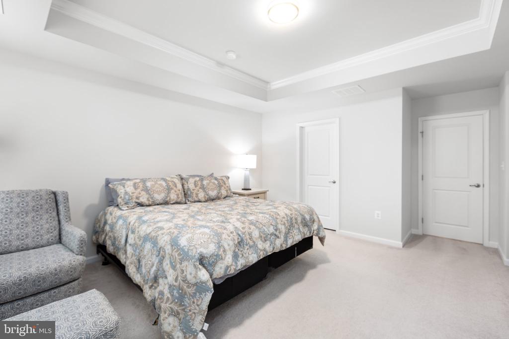 1136 Dovetail Cir