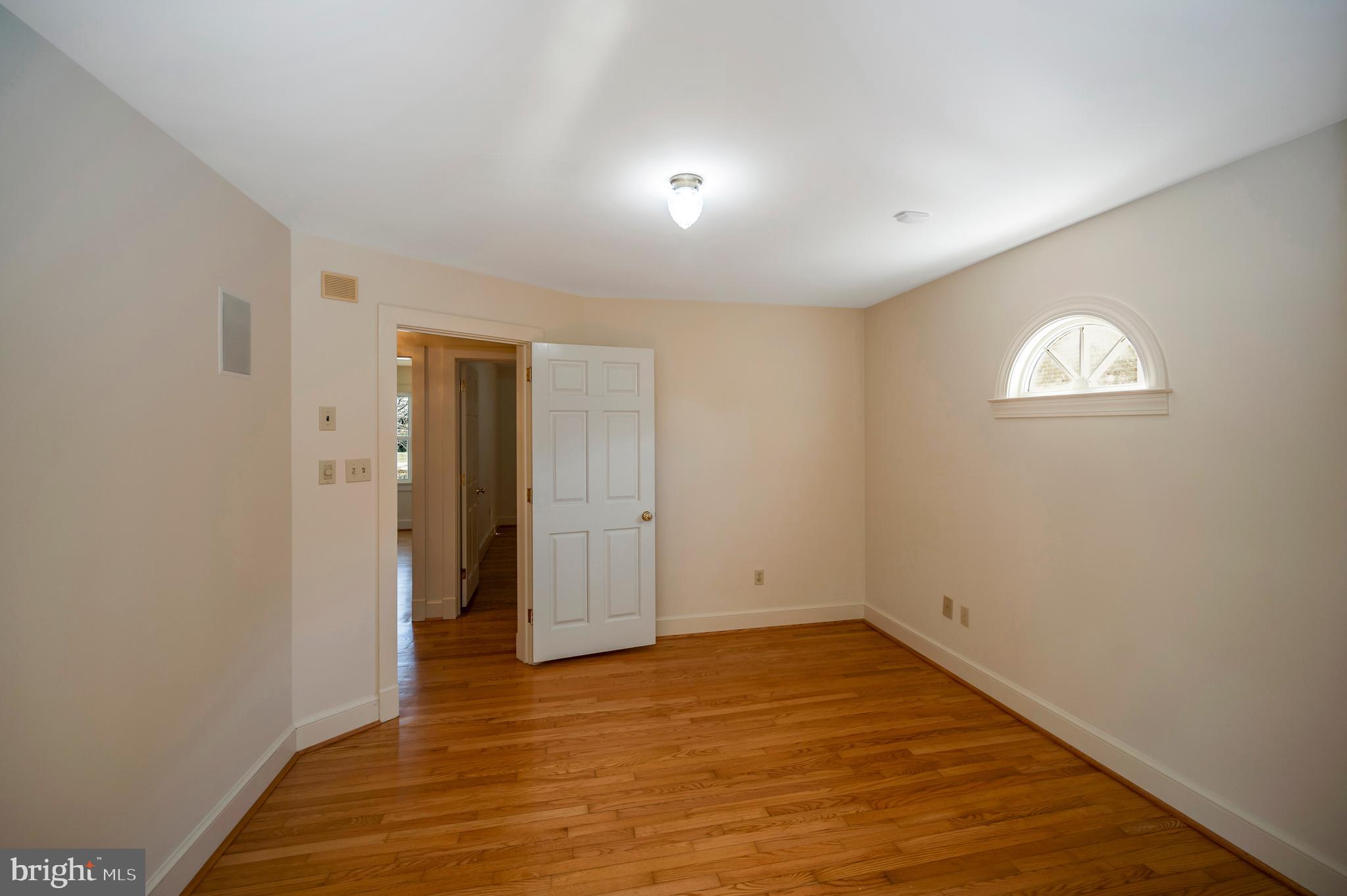 1614 LITTLEPAGE STREET