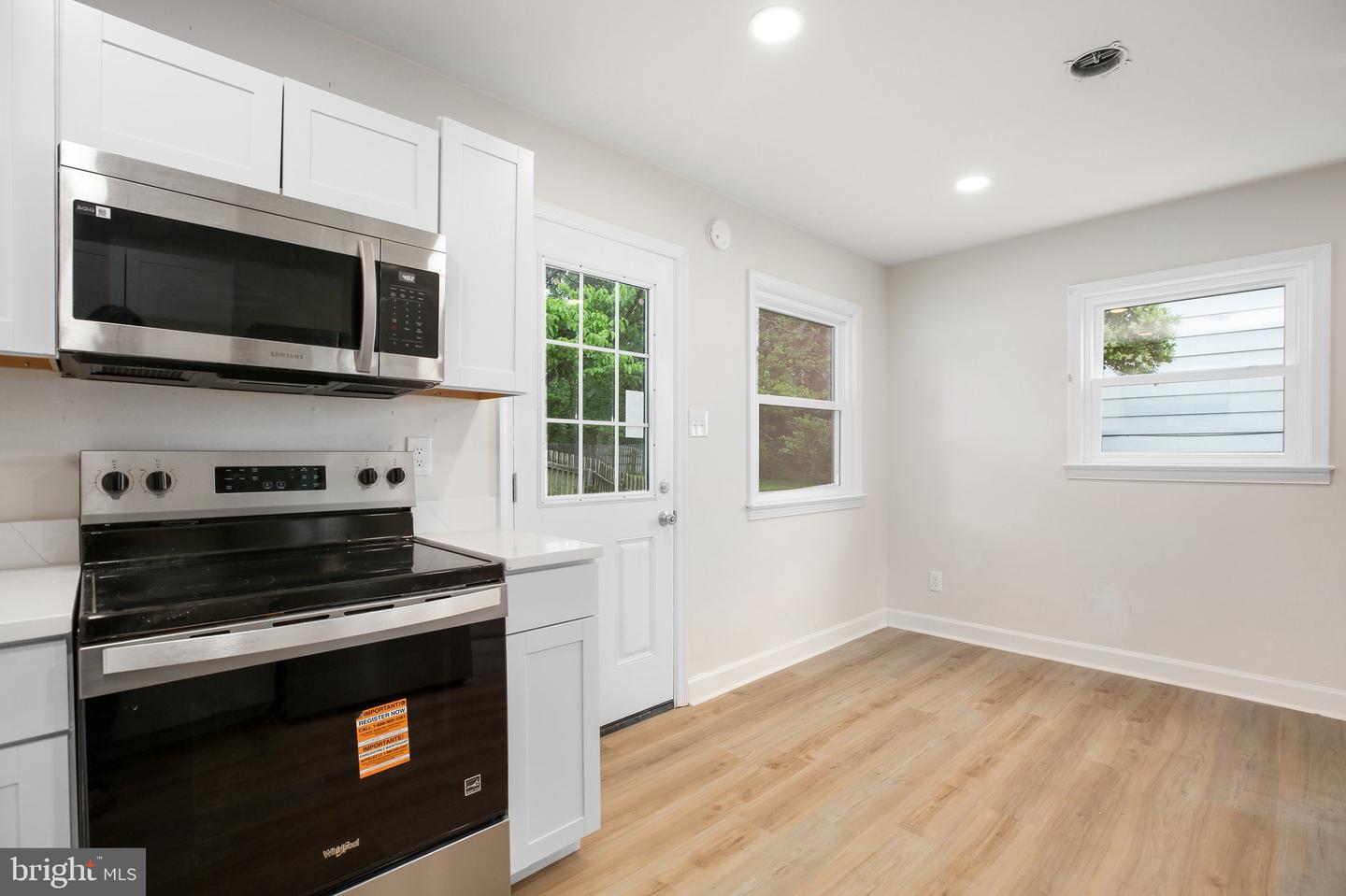 171 Longstreet Ave