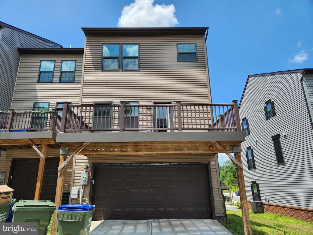 1315 TRESTLE DR