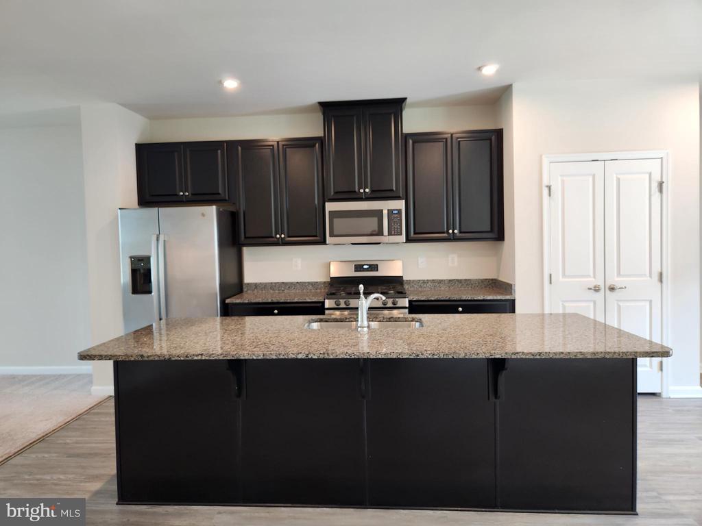 1315 TRESTLE DR