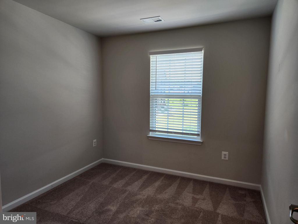1315 TRESTLE DR