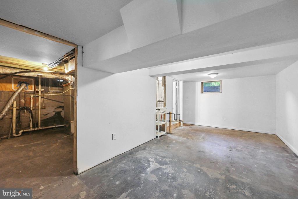 426 SUMMIT STREET