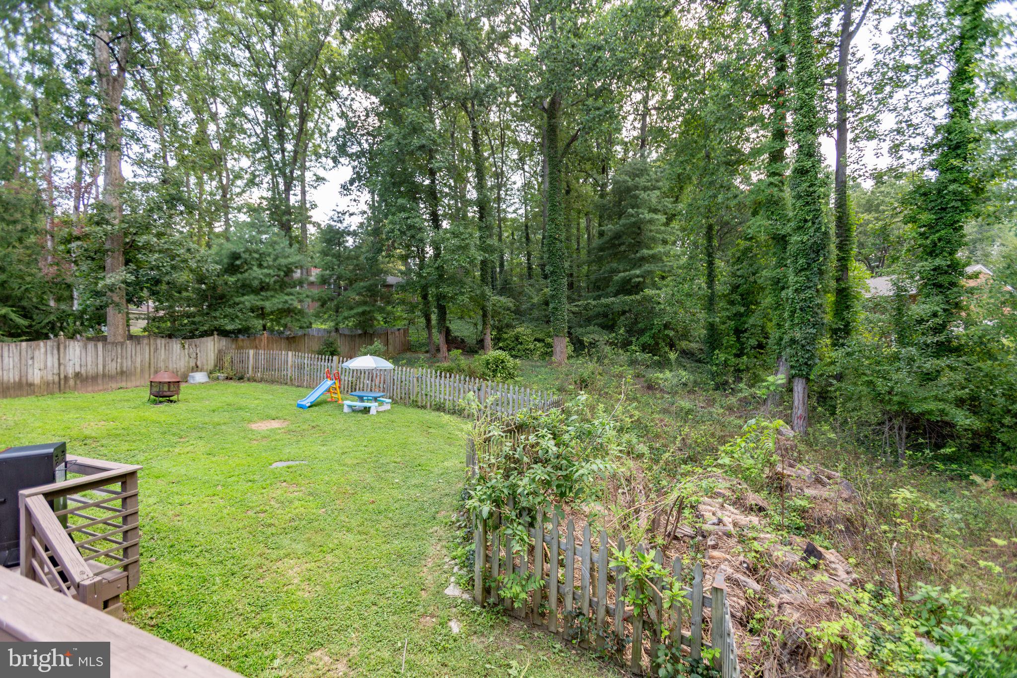 3 Warfield Pl
