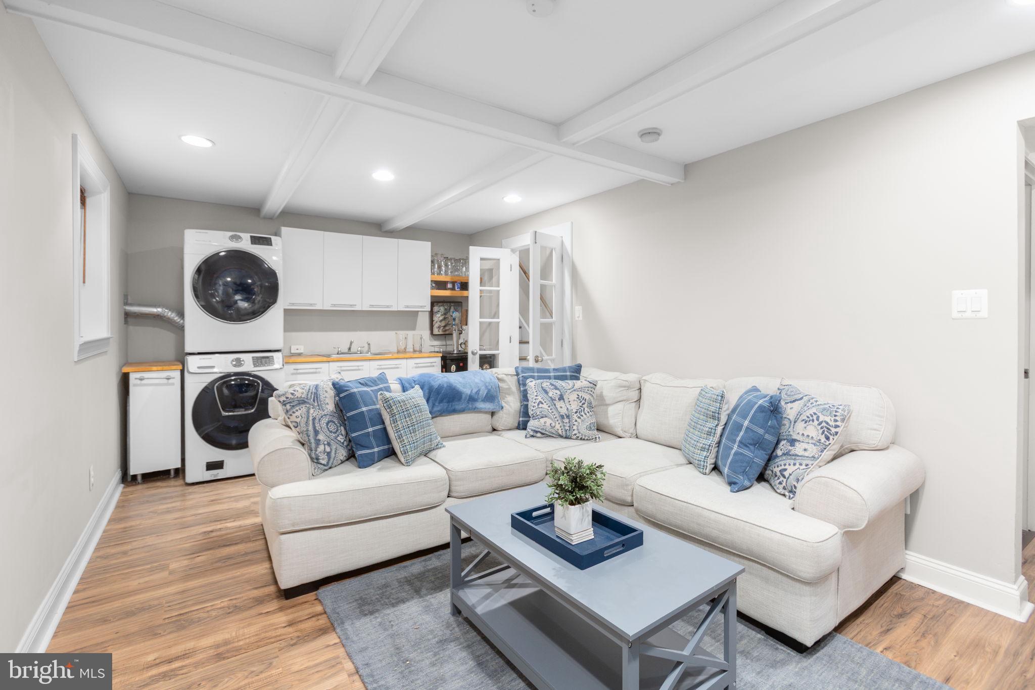 3 Warfield Pl
