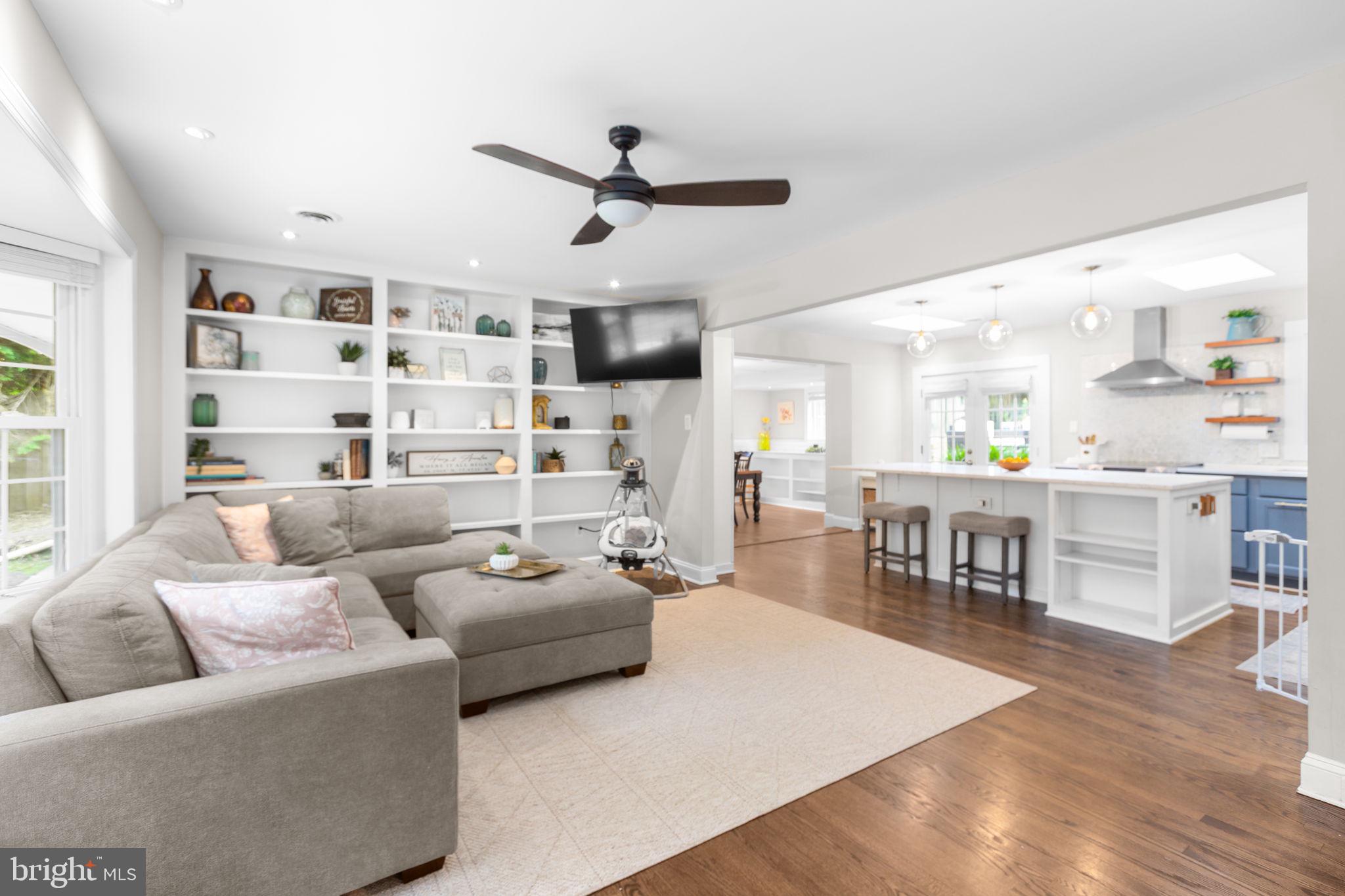 3 Warfield Pl