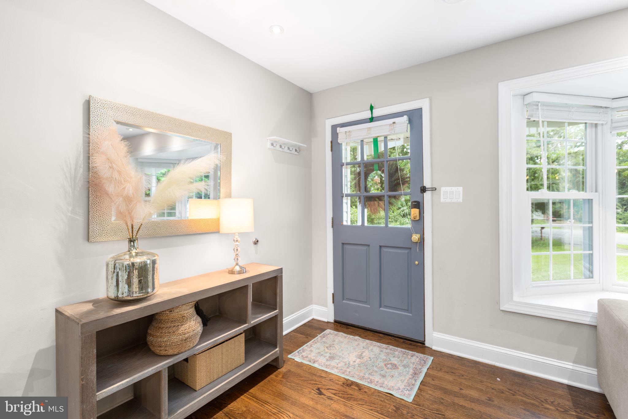 3 Warfield Pl