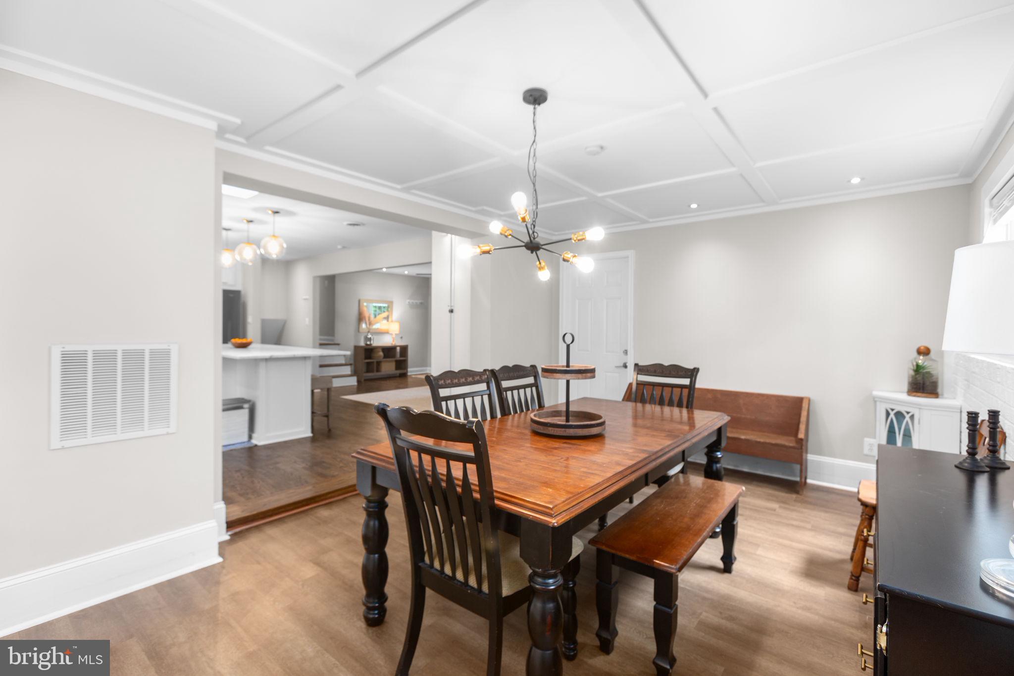 3 Warfield Pl