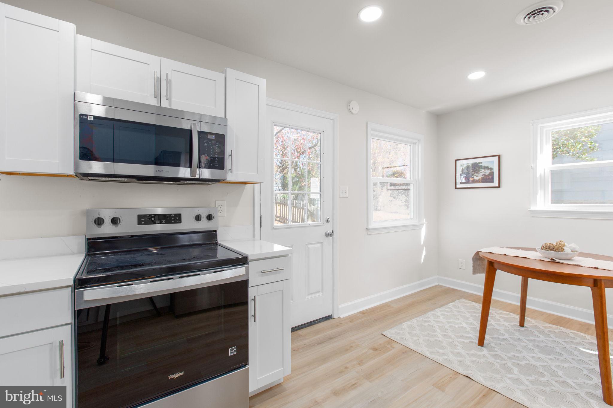 171 LONGSTREET AVENUE