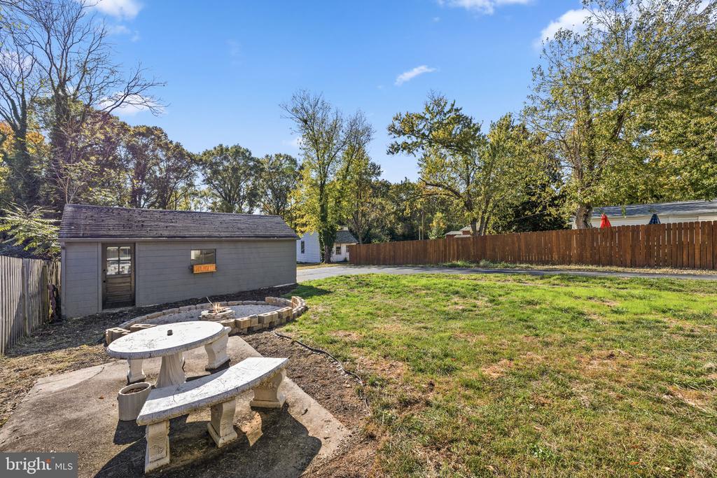 226 HILLCREST DRIVE