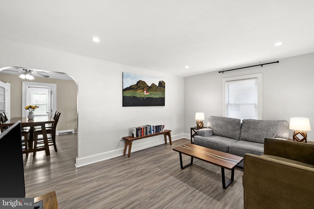 226 HILLCREST DRIVE