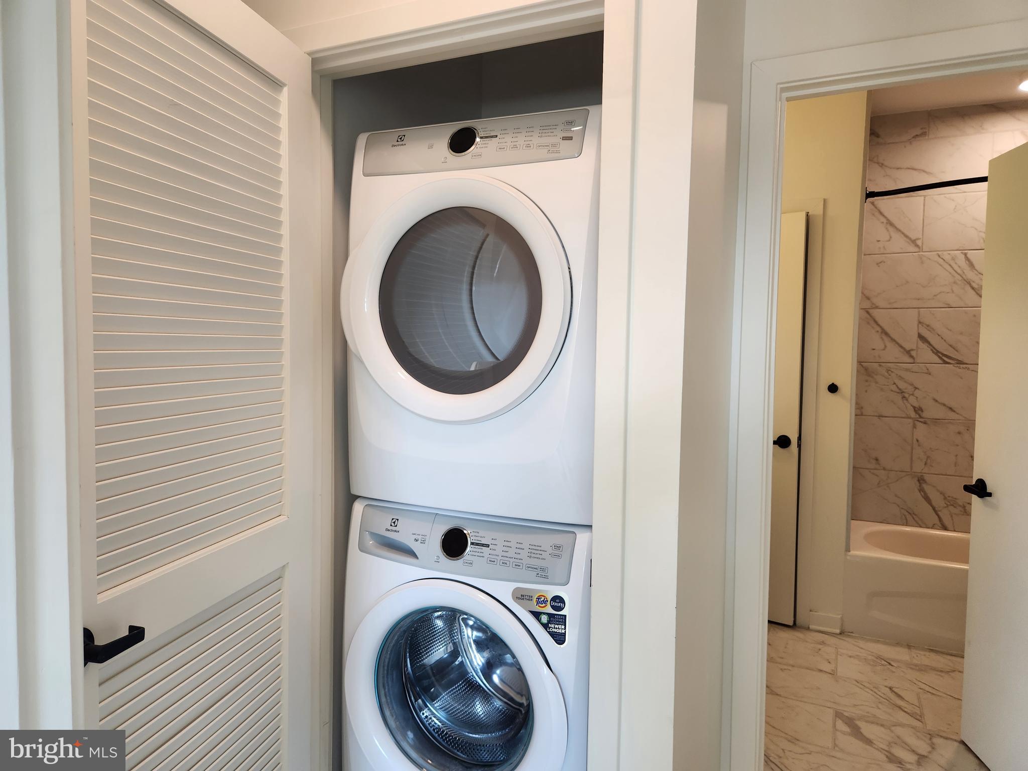 102 HANOVER STREET 402