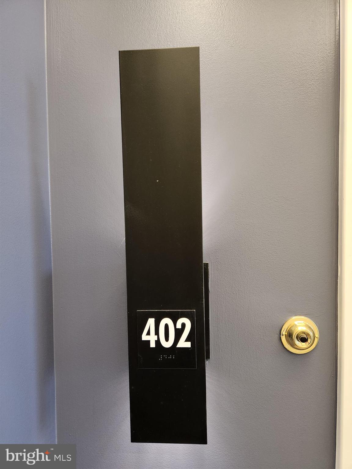 102 HANOVER STREET 402