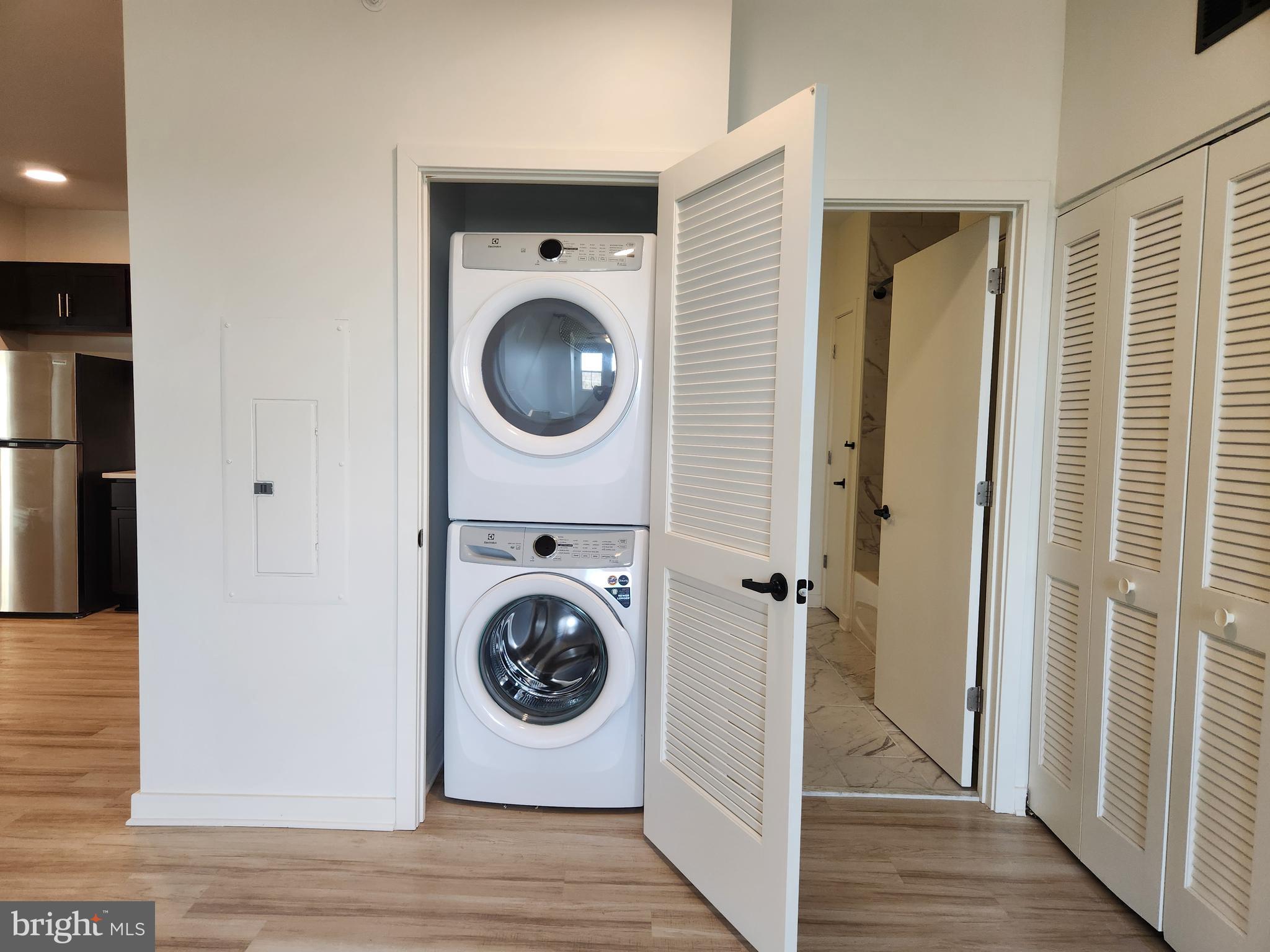 102 HANOVER STREET 407