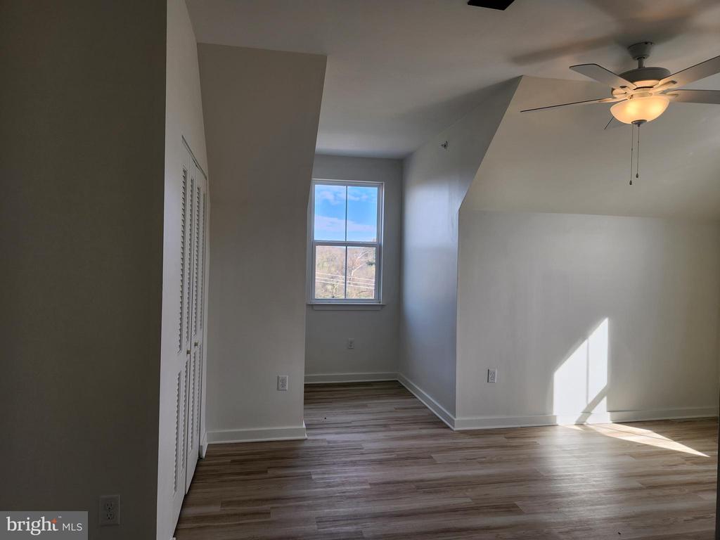 102 HANOVER STREET 407