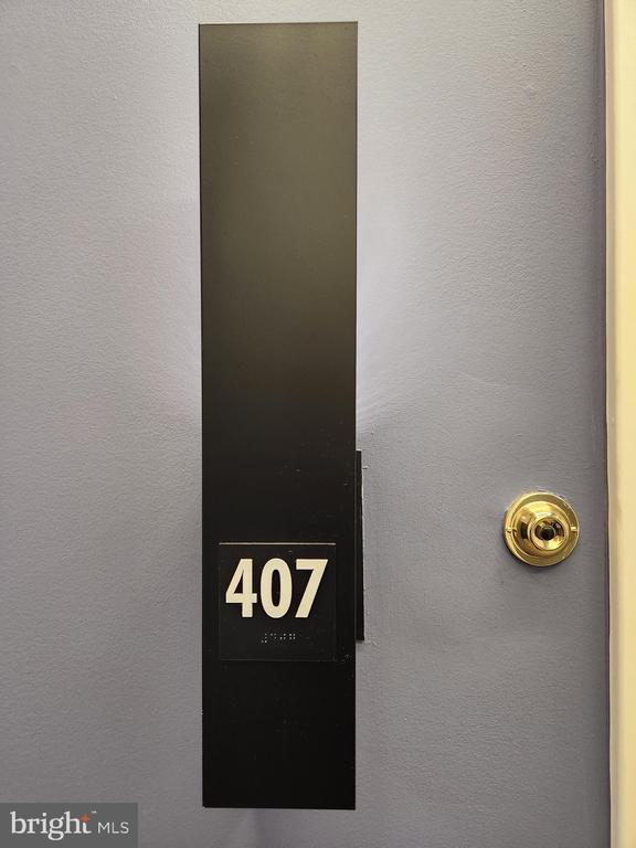 102 HANOVER STREET 407