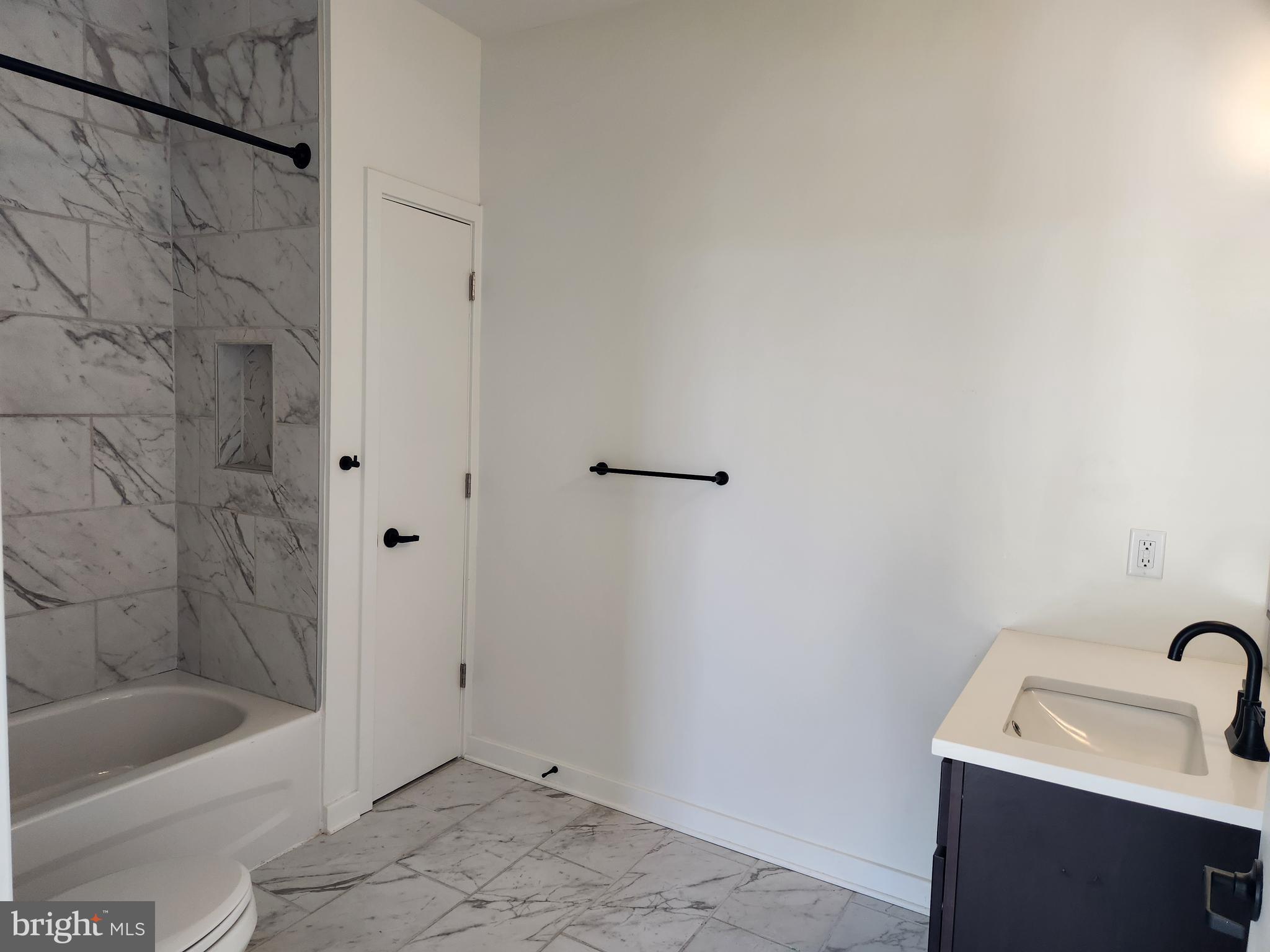 102 HANOVER STREET 407