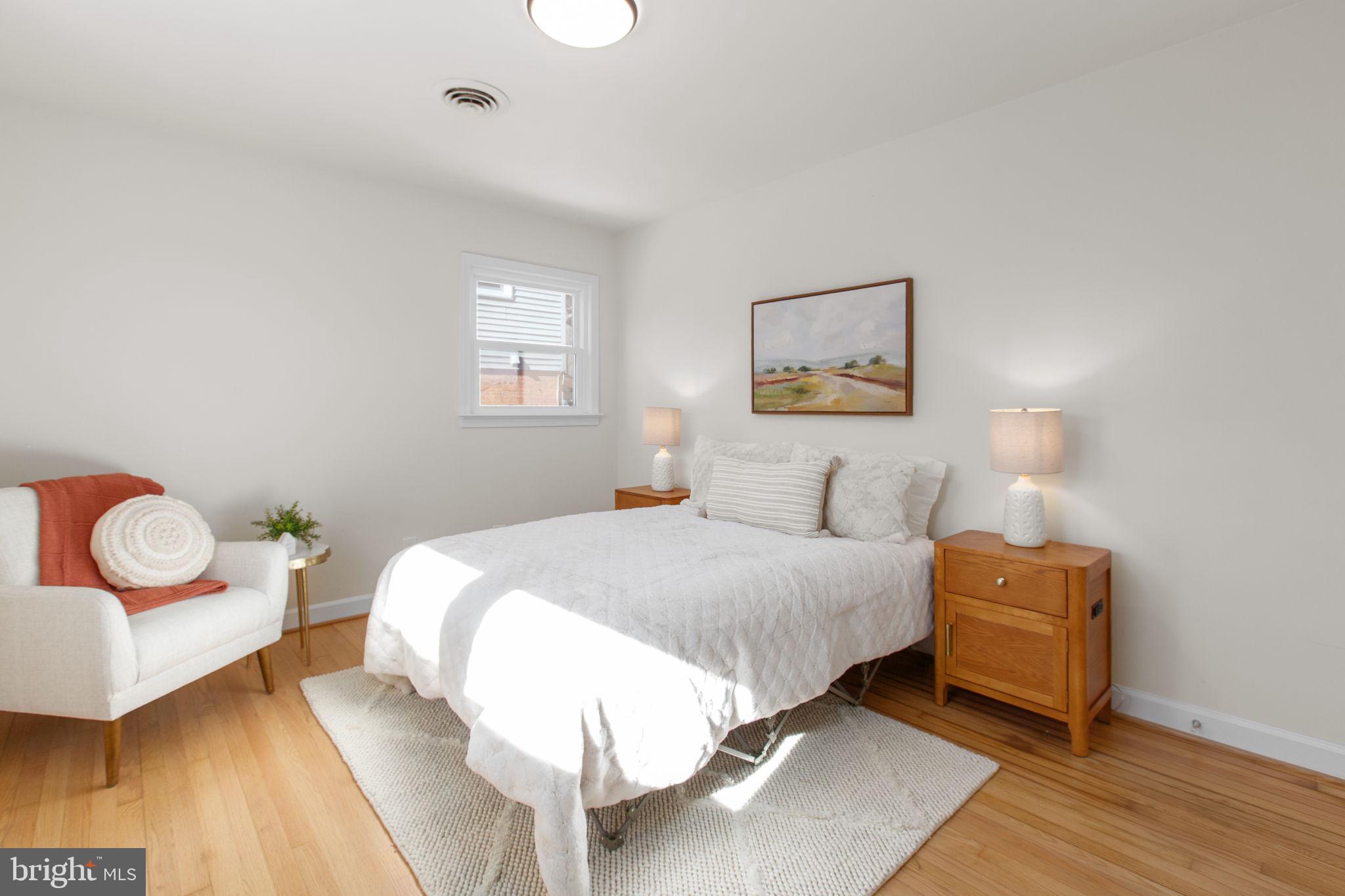 171 LONGSTREET AVENUE