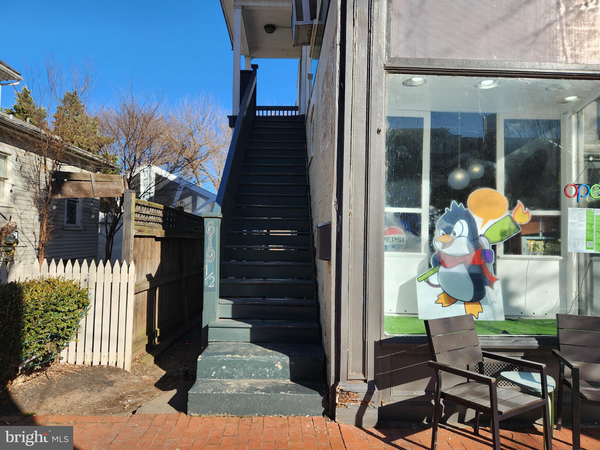 619 CAROLINE STREET 1/2