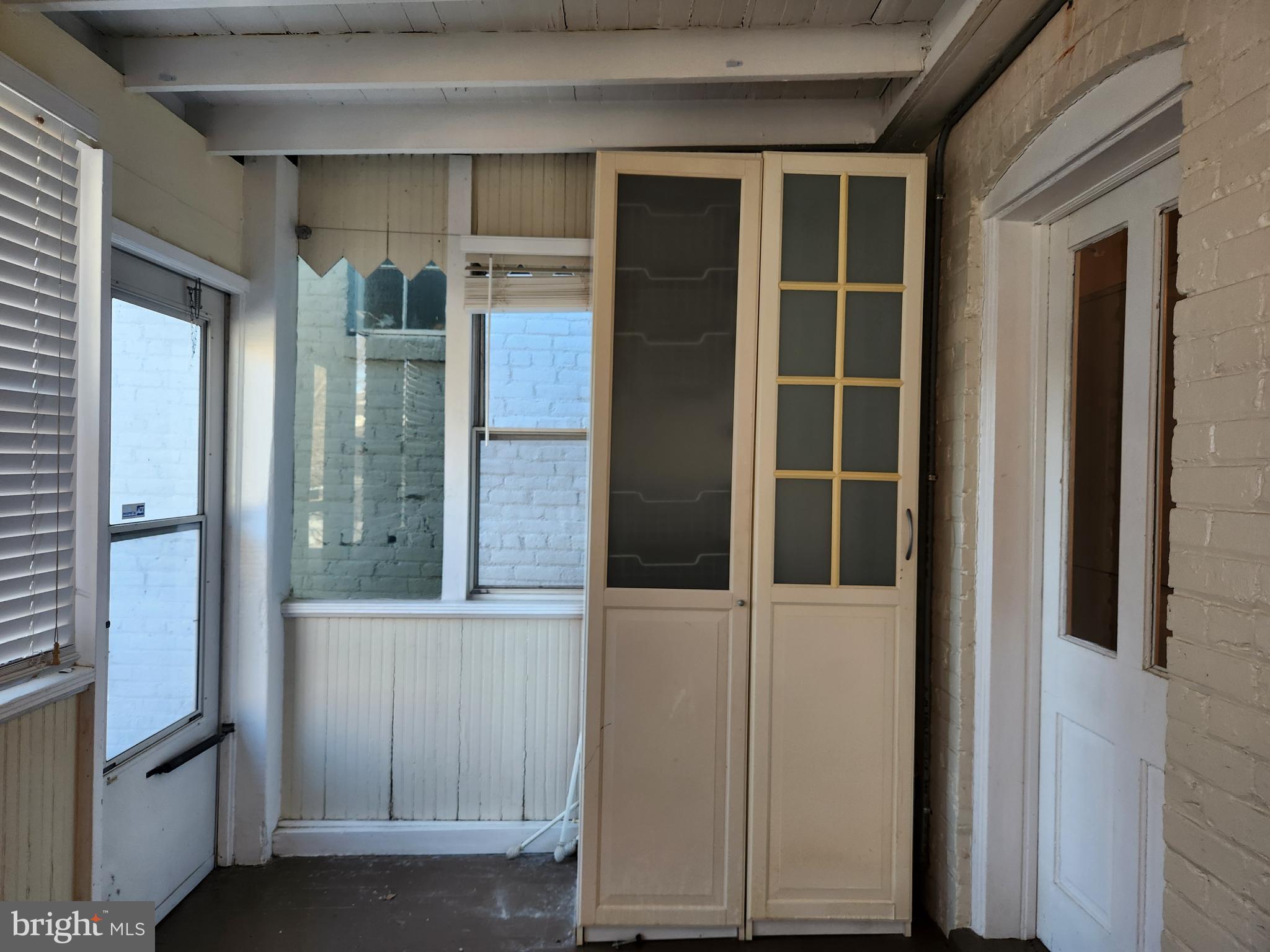 619 CAROLINE STREET 1/2