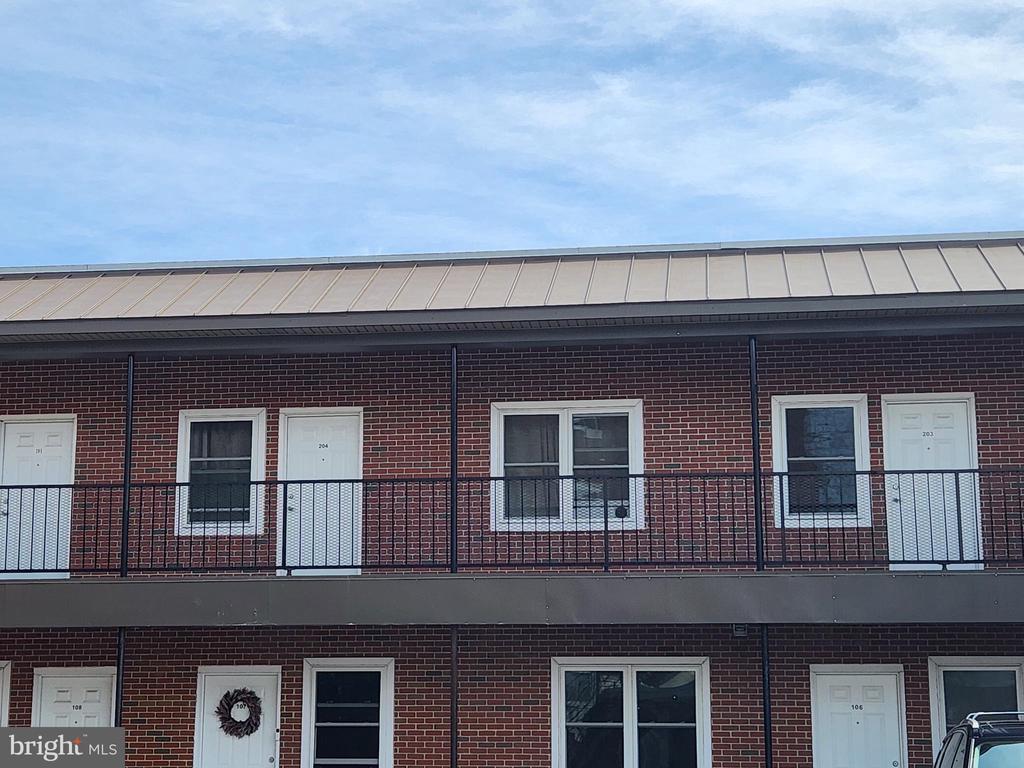 2201 PRINCESS ANNE STREET 205