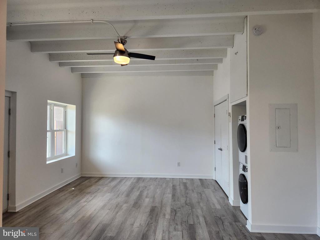 2205 PRINCESS ANNE STREET 200