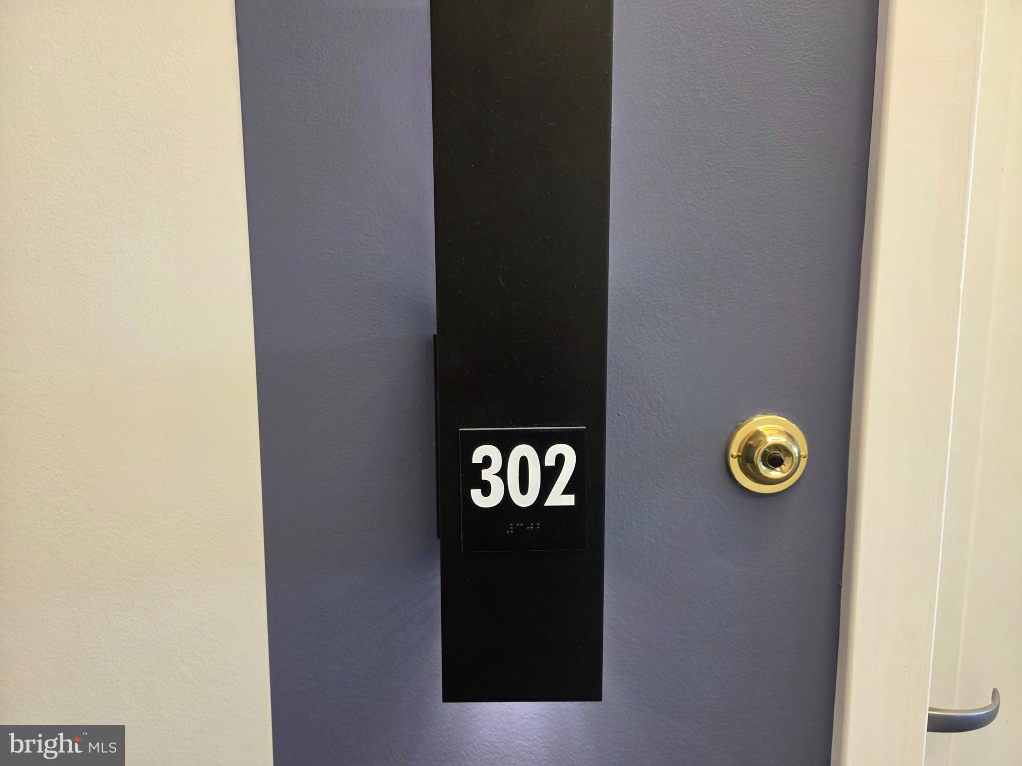 102 HANOVER STREET 302