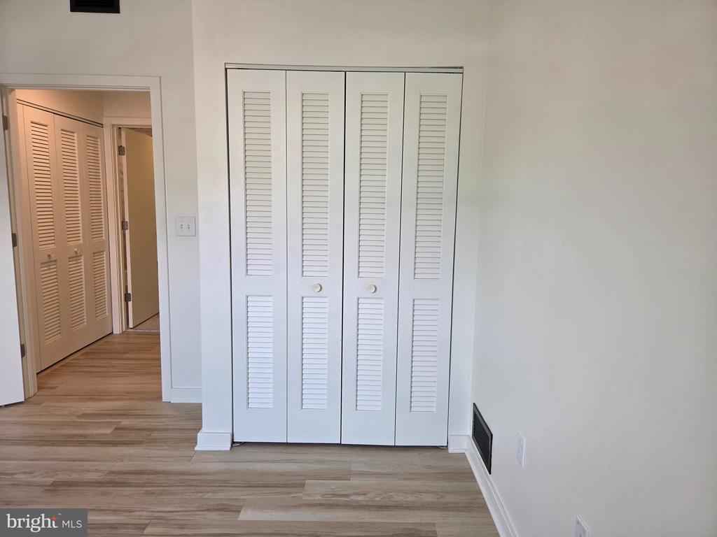 102 HANOVER STREET 208