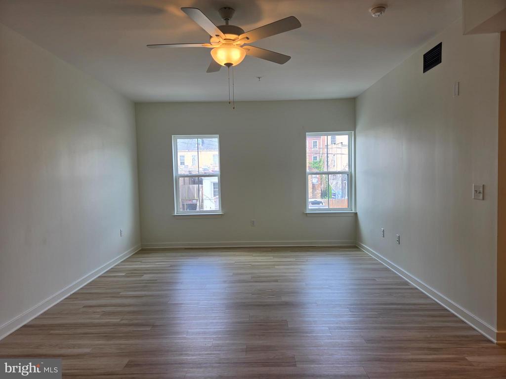 102 HANOVER STREET 208