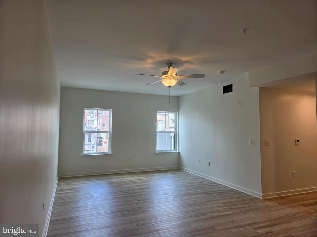 102 HANOVER STREET 208