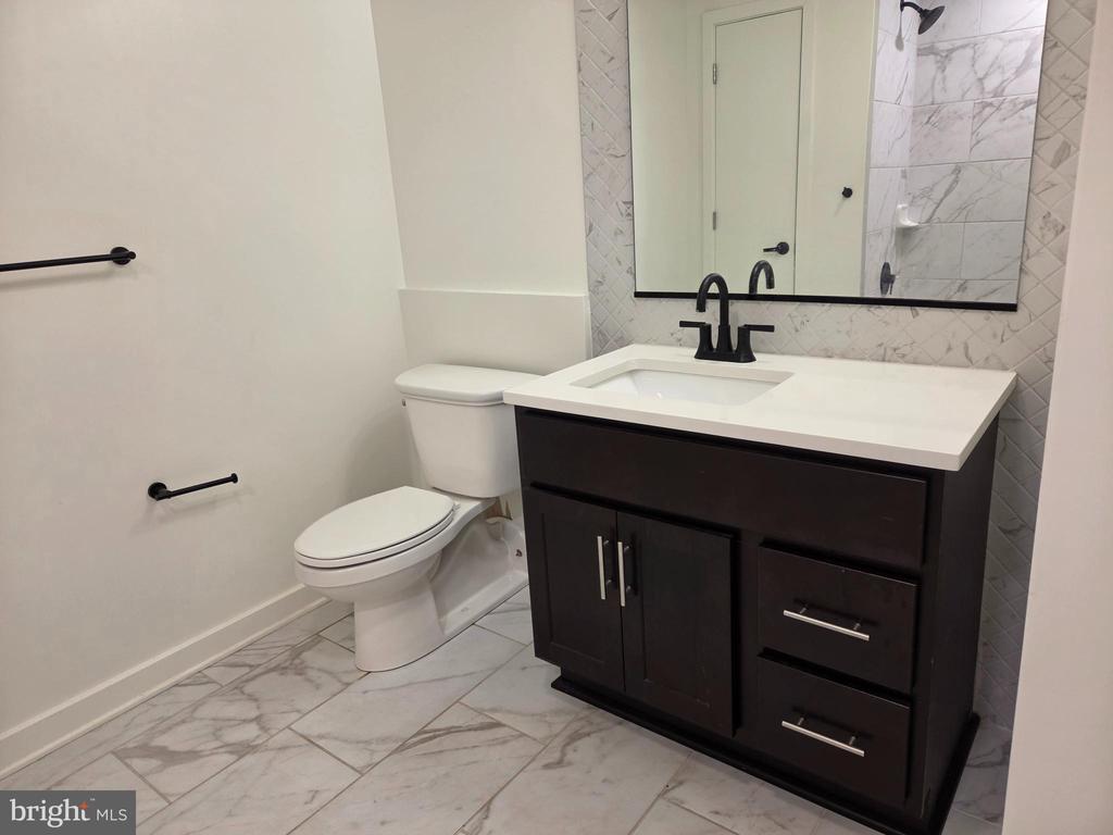 102 HANOVER STREET 208