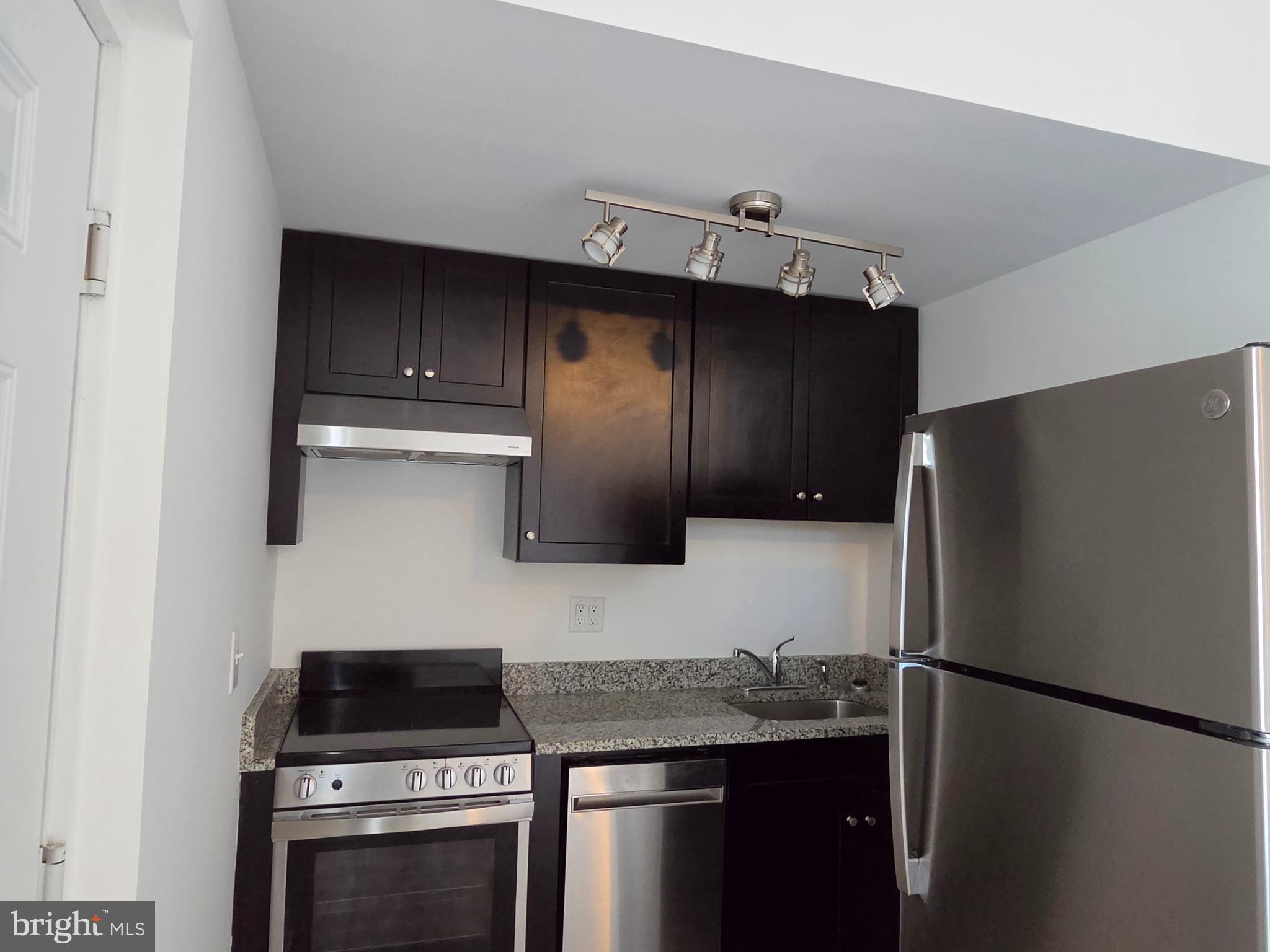 2205 PRINCESS ANNE STREET 201