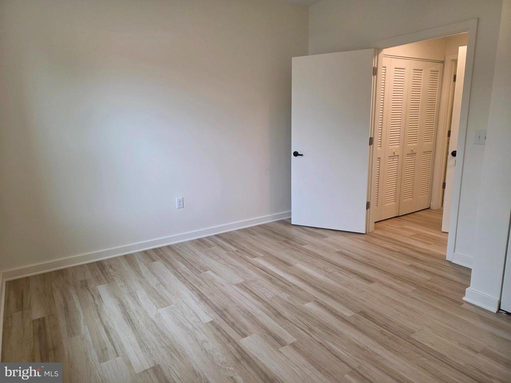 102 HANOVER STREET 204