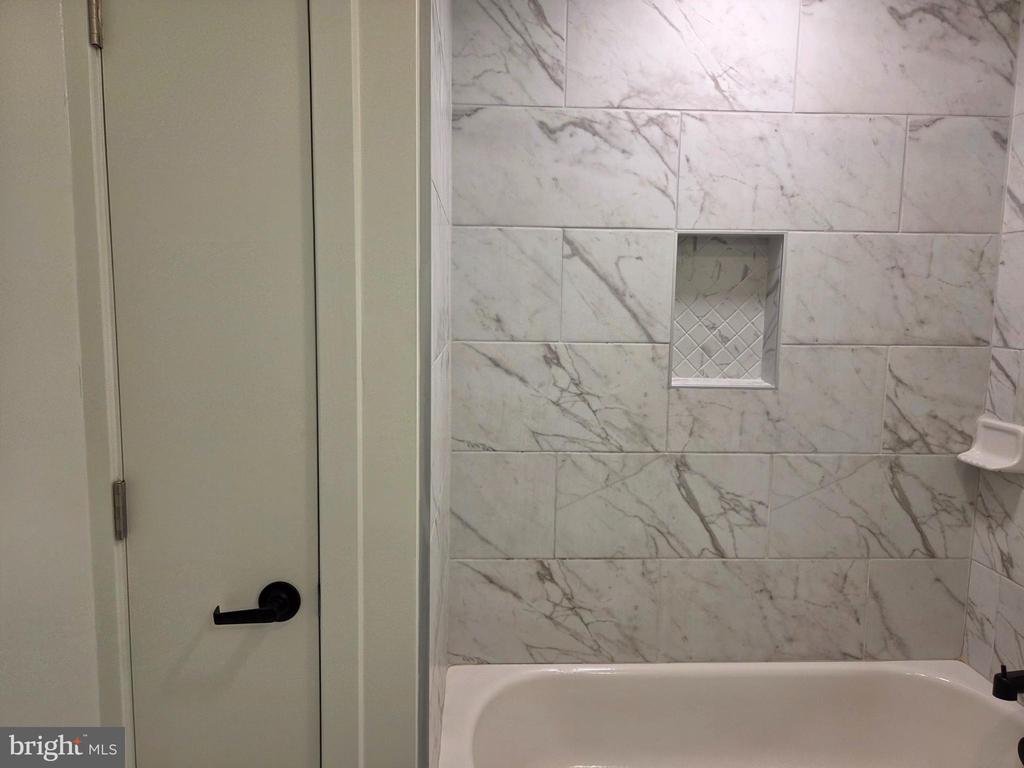 102 HANOVER STREET 204
