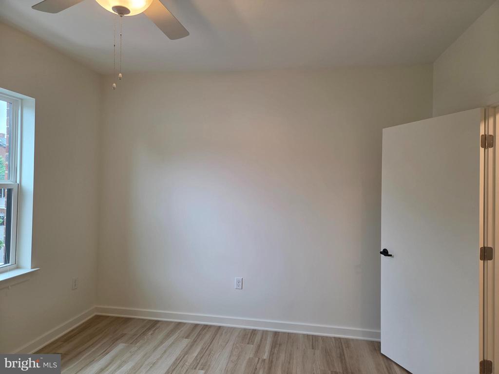 102 HANOVER STREET 204