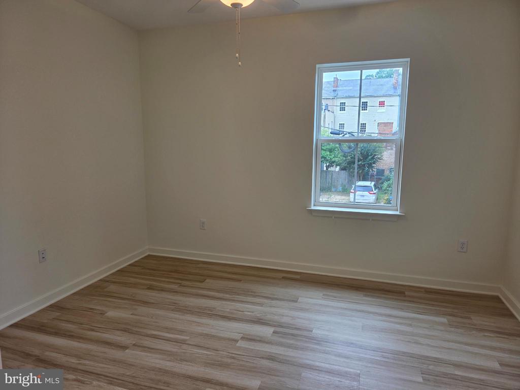 102 HANOVER STREET 204
