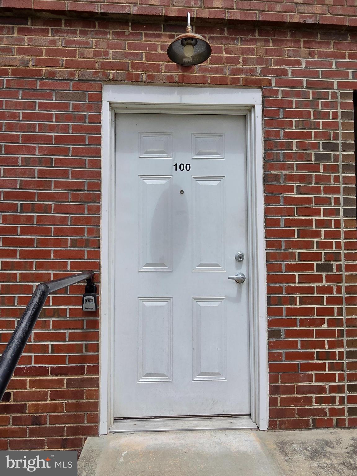 2201 PRINCESS ANNE STREET 100