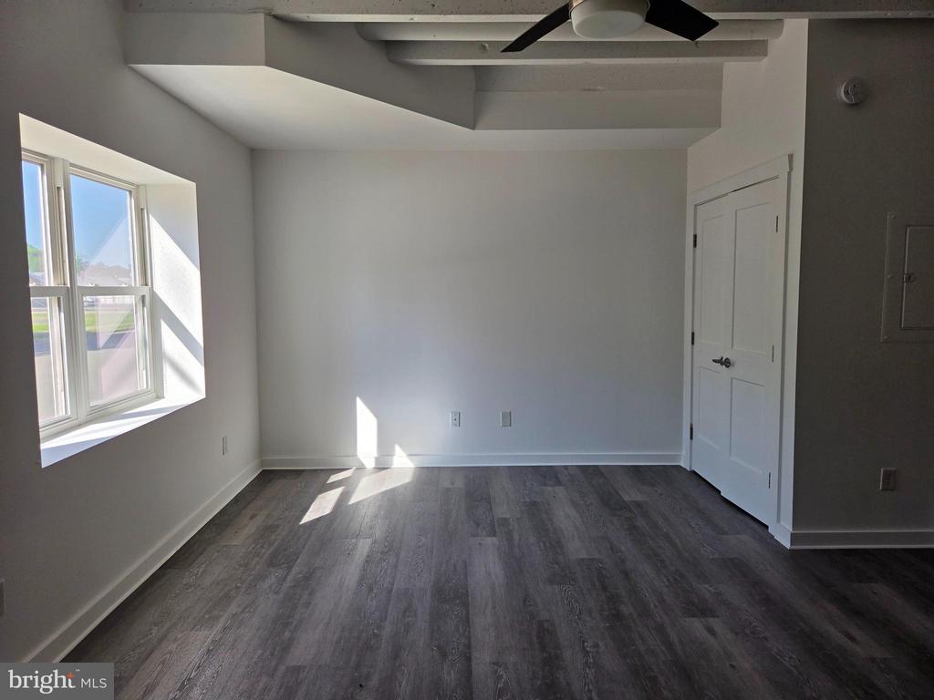 2201 PRINCESS ANNE STREET 100